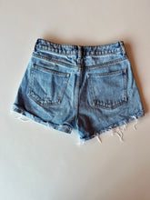 Load image into Gallery viewer, Pacsun Denim Short • Size 26
